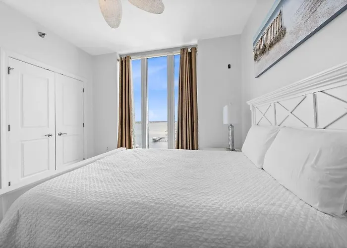 Lagoon Tower 902 By Youngs Suncoast