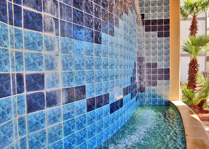 Apartment Lagoon Tower 902 By Youngs Suncoast *