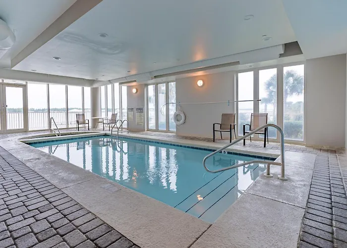 Apartment Lagoon Tower 902 By Youngs Suncoast