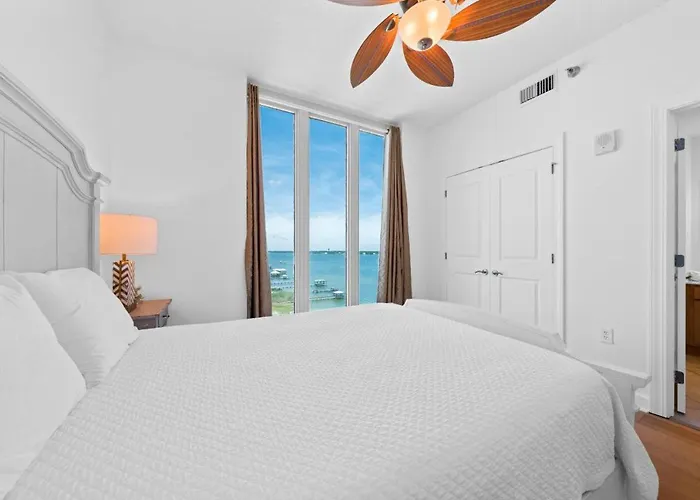 Lagoon Tower 902 By Youngs Suncoast